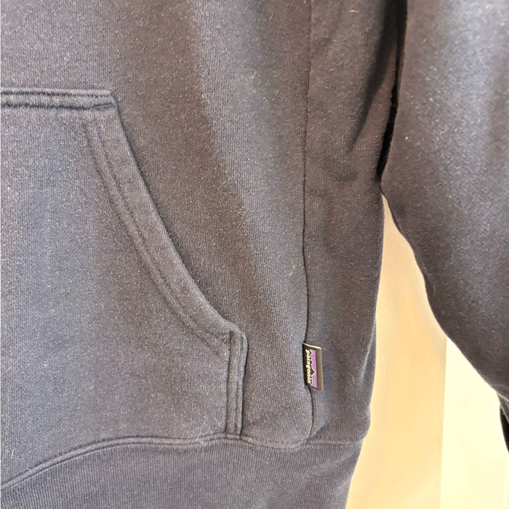 Patagonia Men's Dark Gray Hoodie - Picture 3 of 5